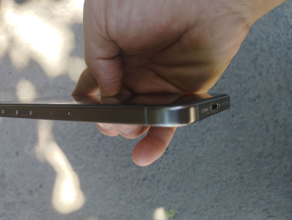 Iphone 15 pro max 256 mb очилмаган родной