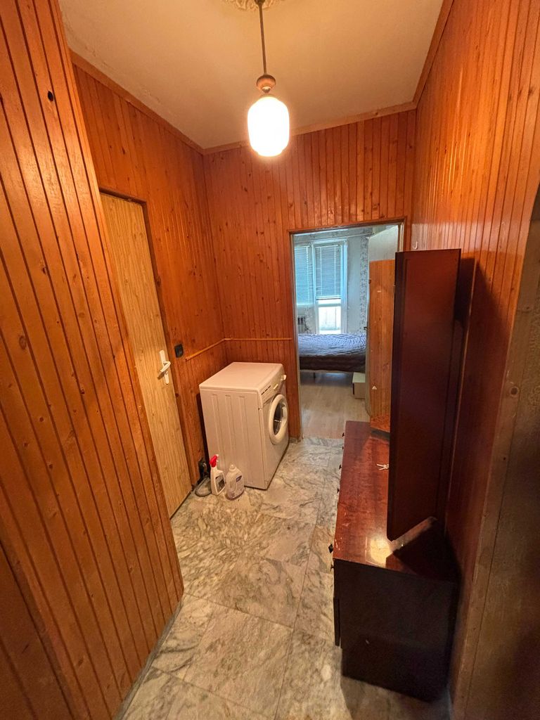 Продава се Двустаен апартамент в Плевен, Дружба 2 - 71 кв.м за 1296 €/кв.м - Снимка #11