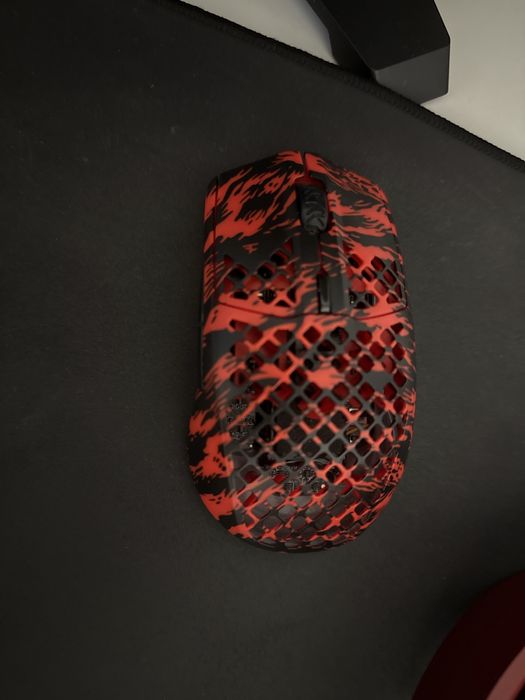 Mouse „Aerox 3 FaZe Edition” +cutie