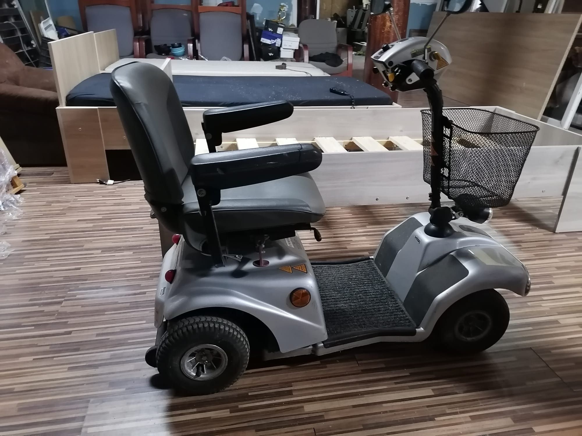 Scuter Electric Mobility FE 388