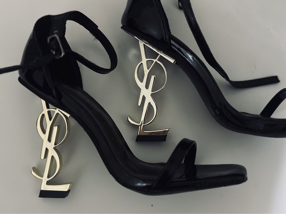 Туфли YSL новыееее