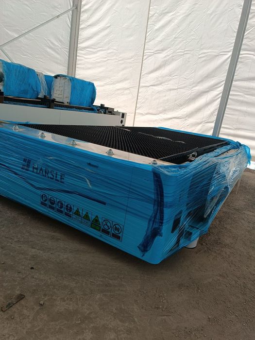 Harsle listogib va lazer