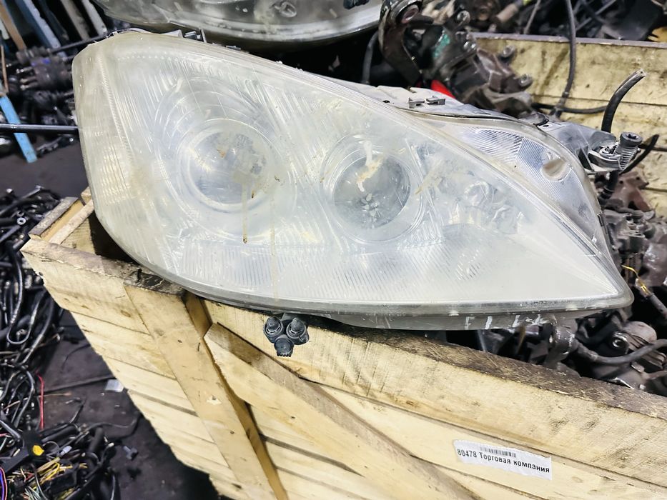 W221 фары крепление сломанный без блок мерседес разбор