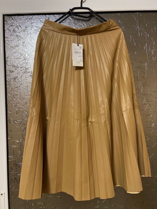 Pantofi -Fusta- Camasa