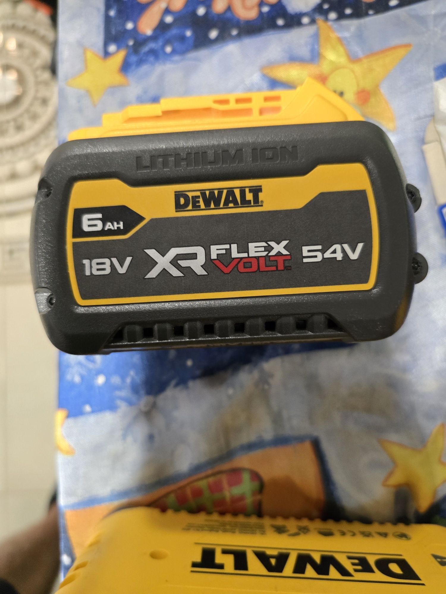 Dewalt 15ah si 6ah flex volt 54v