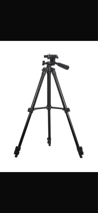 Штатив 1,80 с пультом и с чехлом продам