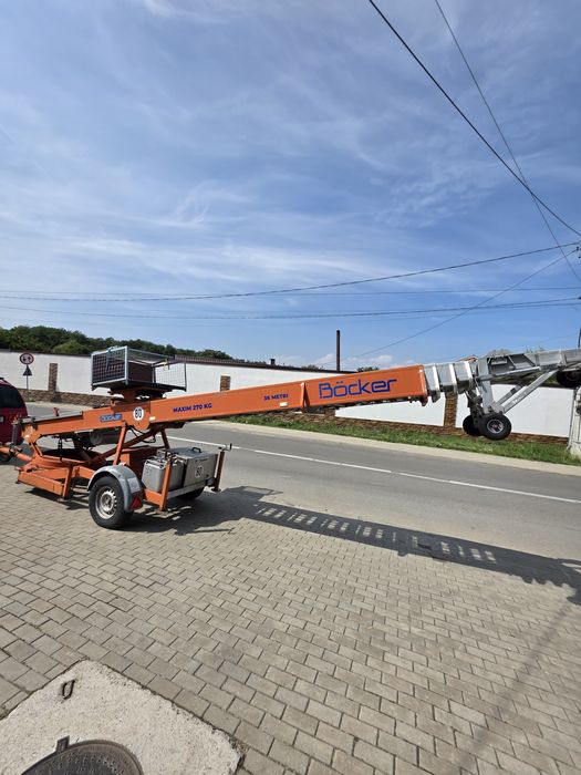 Vând lift constructii Böcker, nacela