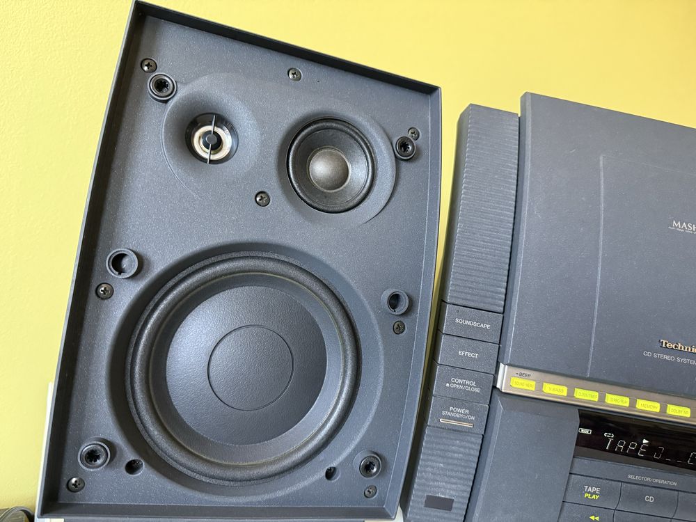 Technics LS10 със CD, амбиентни звуци, FM, касетен дек с auto reverse