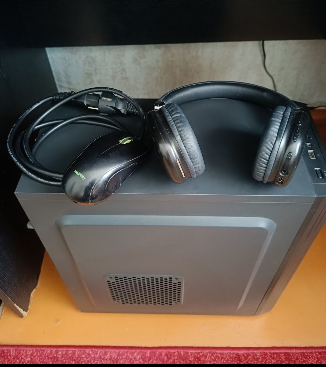Компютер игравой i5/8/HD500/SSD500/RX570