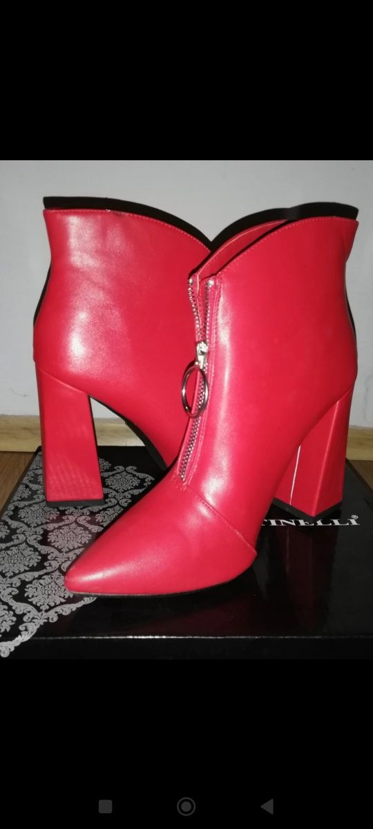 Botine elegante, noi, 40