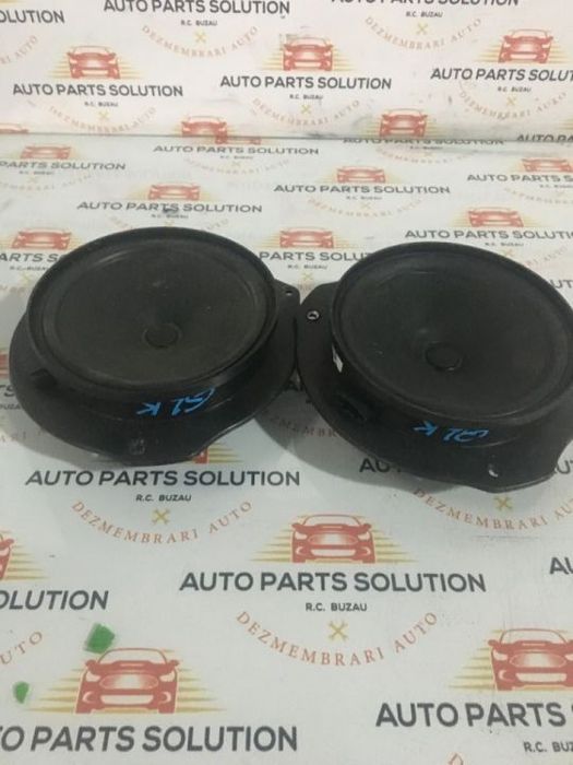 Boxa usa Mercedes Benz GLK