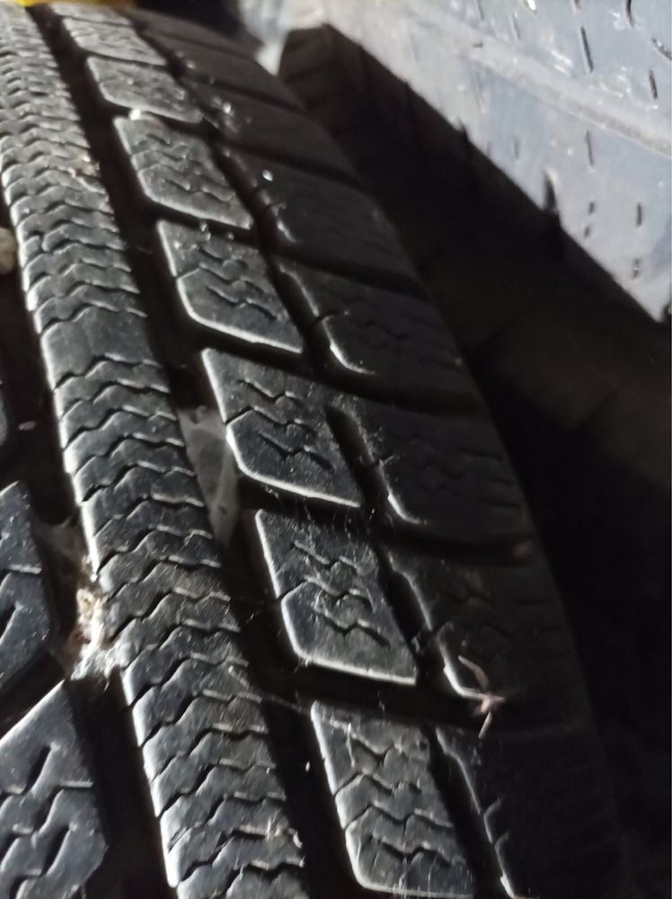 ГУМИ с ДЖАНТИ, железни, с тасове за VW, 14 цола