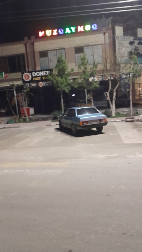Lada Samara 21099