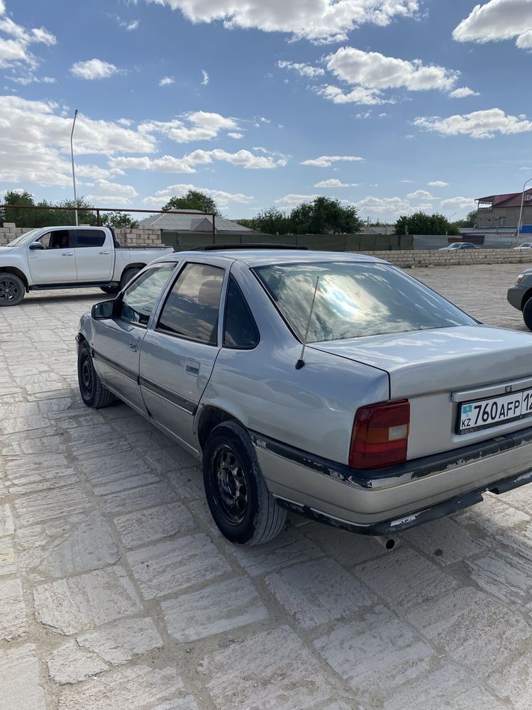 Opel vectra 600к