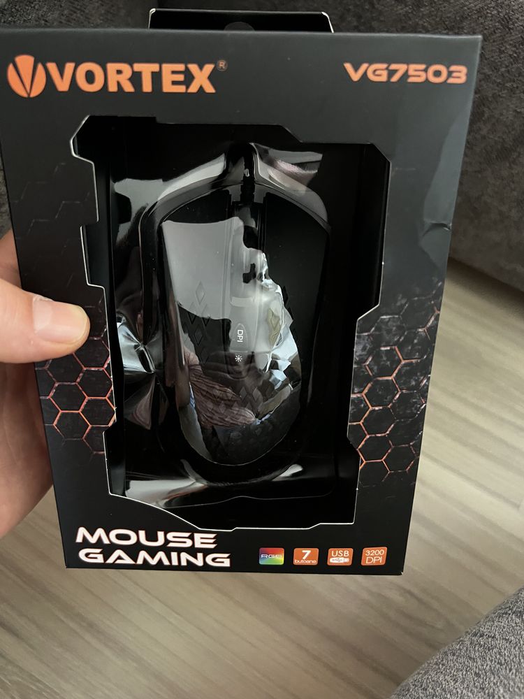 Vand Mouse Gaming Vortex RGB USB 3200 DPI NOU!