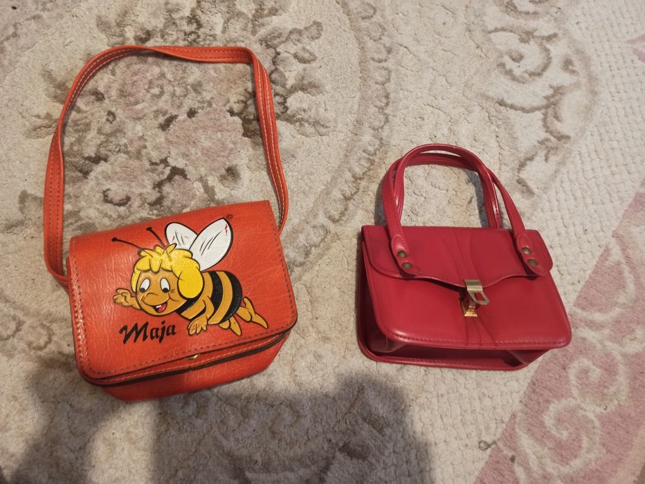 Vand gentute copii vechi, din perioada comunista