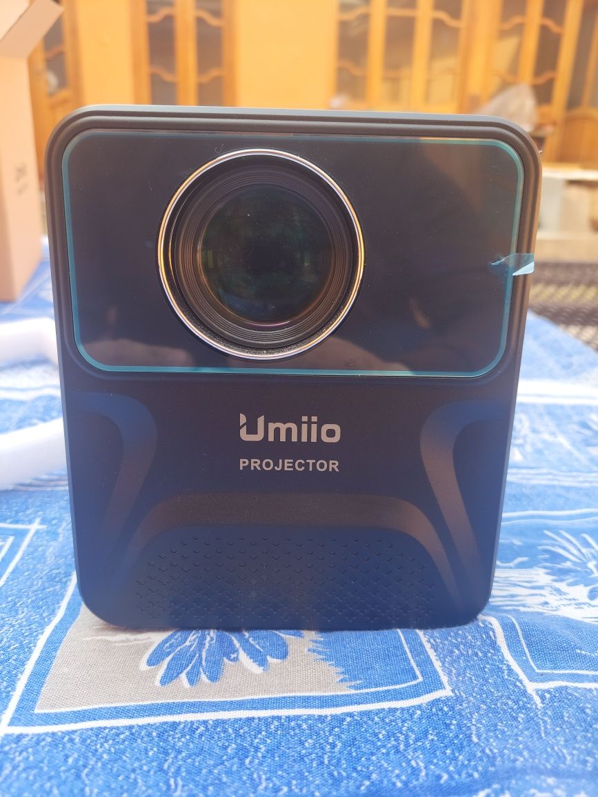 Projektor umiu 1 oy garantiya