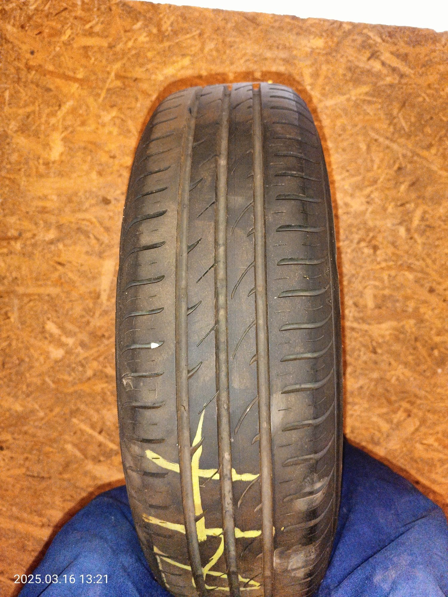 Cauciucuri vara 165 70 R 14 + jante tabla