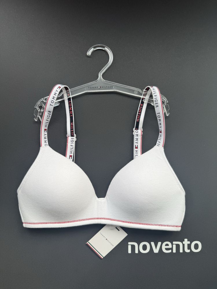 Комплект сутиен /75В/ и прашки /S/ в бяло Tommy Hilfiger