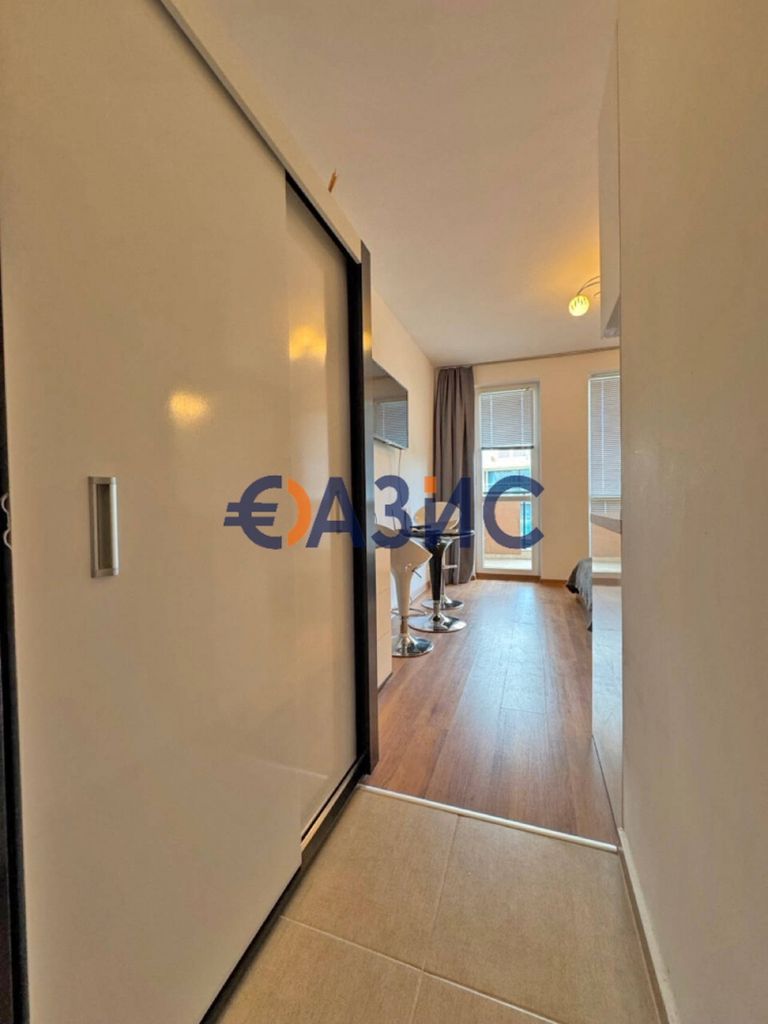 Продава се Едностаен апартамент в к.к. Слънчев бряг - 33 кв.м за 1516 €/кв.м - Снимка #6