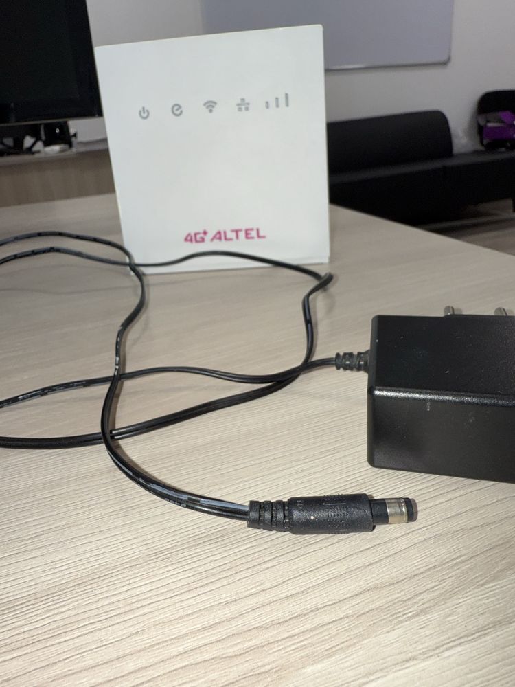 Wi-Fi роутер ALTEL CPE P05
