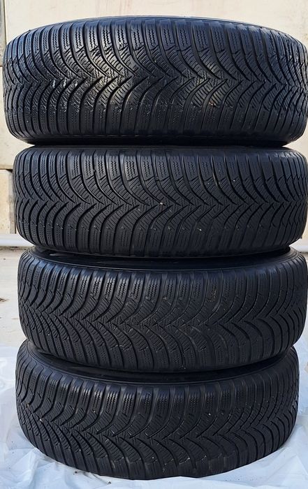 Roti complete iarna R15 (jante/cauciucuri)