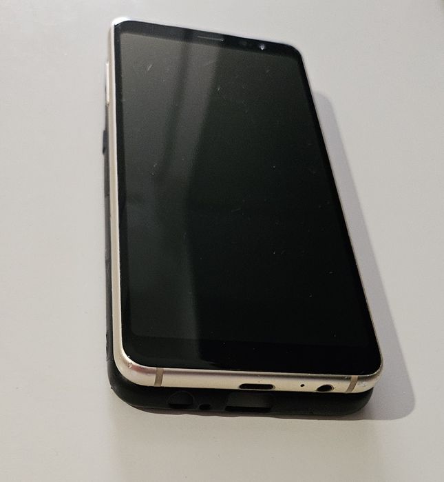 Samsung A8 dual sim