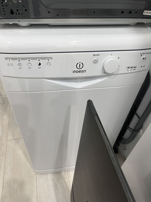 Продается посудомоечная машина