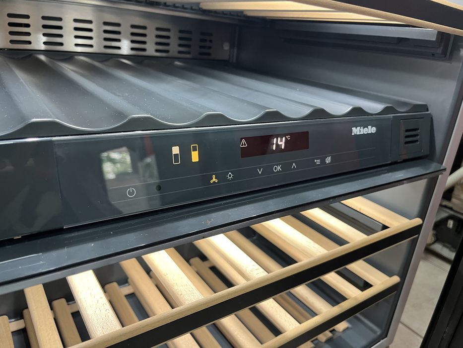 Miele KWT 6322 UG Винен охладител Push2Open/24 мес гаранция
