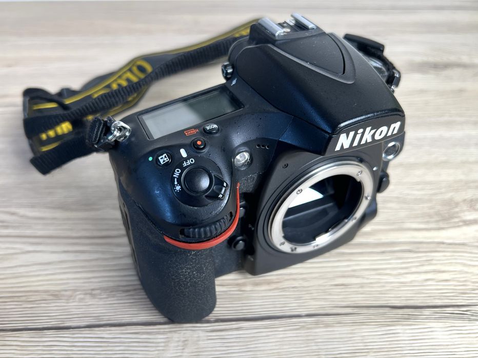 Nikon d810 body sau cu obiectiv