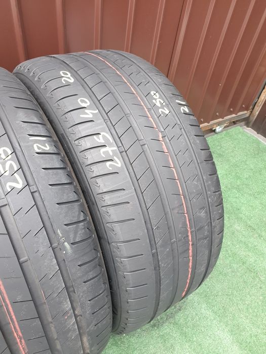 275.40.20 Bridgestone run flat