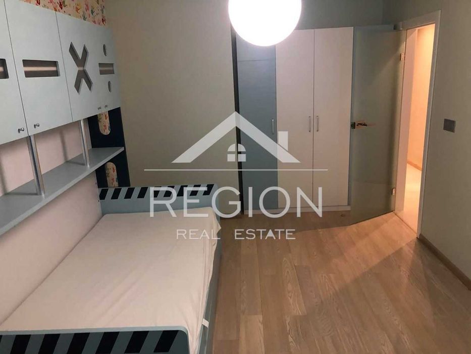 Дава се под наем Четиристаен апартамент в Варна, Бриз - 177 кв.м за 950 € - Снимка #12