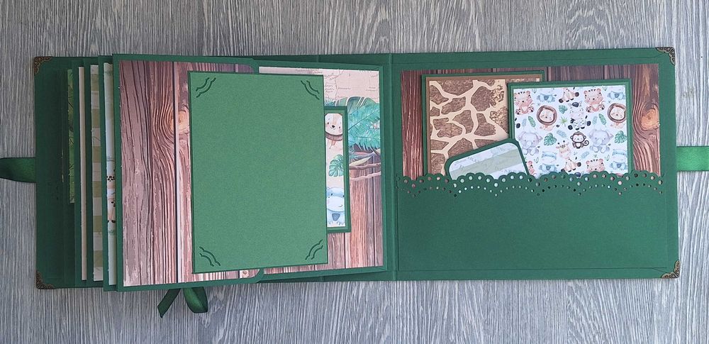 Албум "Джунгла" в зелено, ръчна изработка /24.18