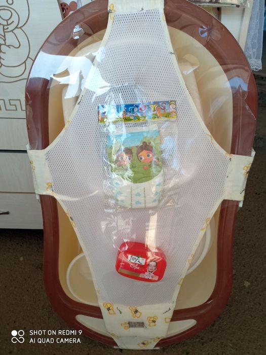 Ванночки  для  новорожденных