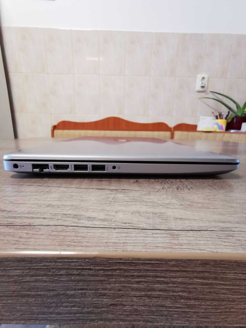 Laptop HP 250  G7  I5