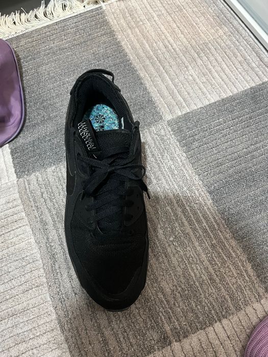 По договаряне, който се интересува да пиши