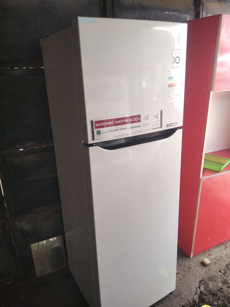 ХолодильникLG LG