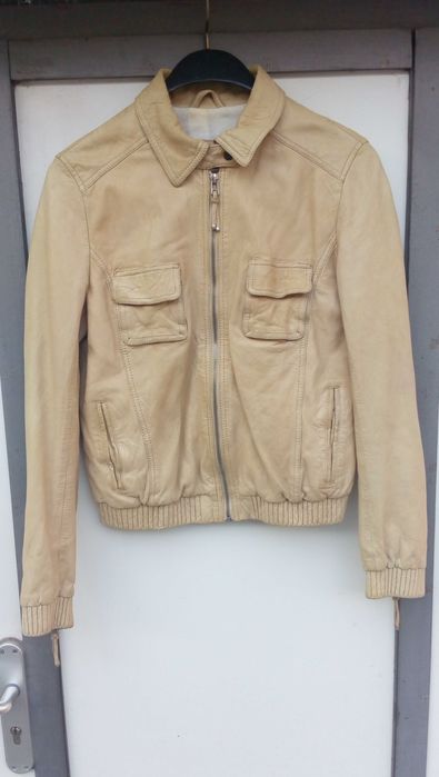 '' Massimo Dutti''оригинално дамско кожено яке М размер