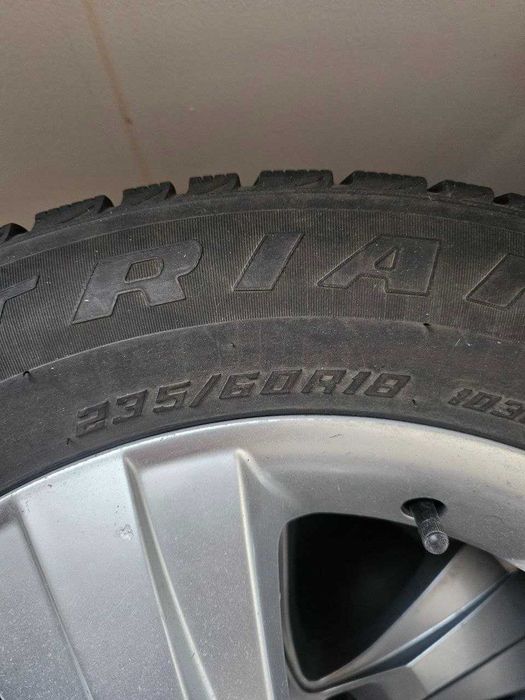 Продаю диск + зимный шины 235/60 R18