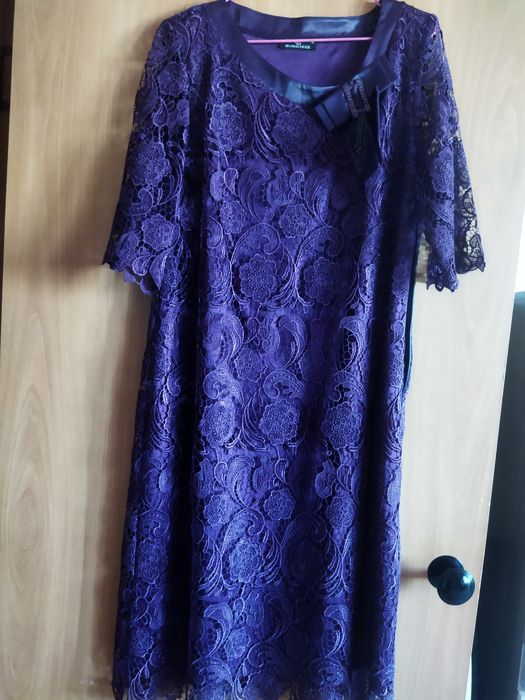 Платье кружевное из гипюра