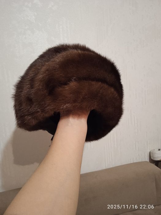 Шапка норковая женская  бу