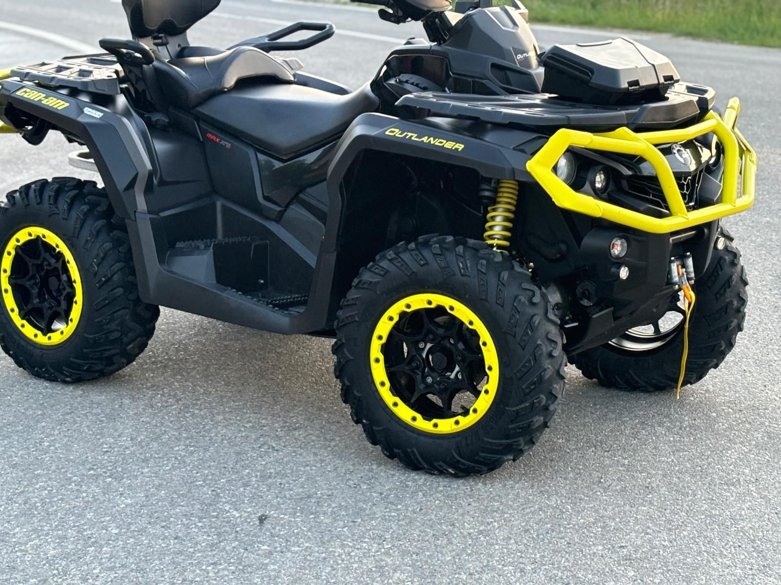 Atv Can-am Outlander 1000 ca nou