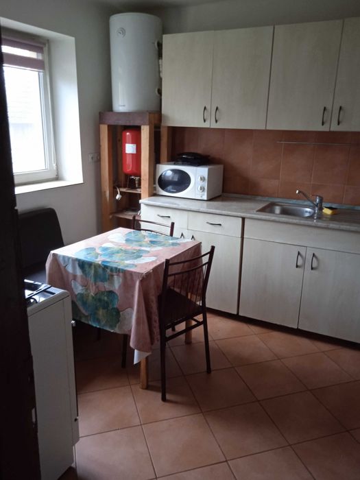 Inchiriez casa lá Tara jud.Salaj