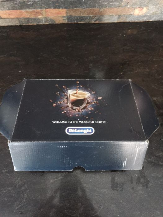 Aparat de cafea DeLonghi dinamica