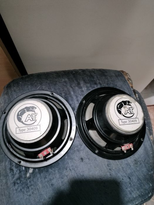 Difuzoare diverse funcționale.