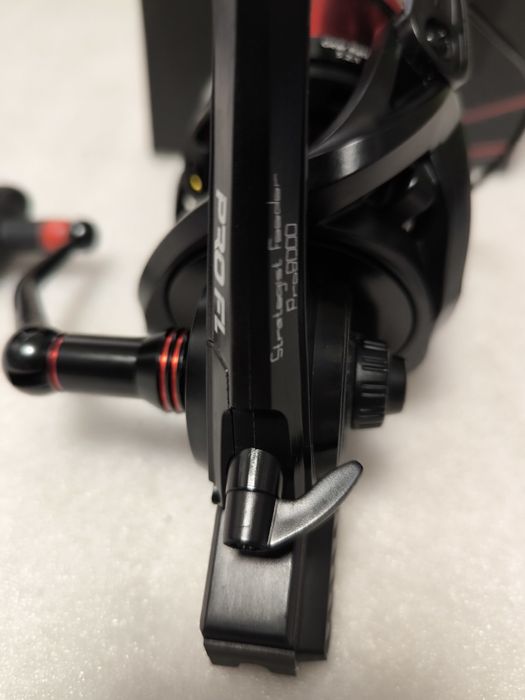 Mulineta PRO FL Strategist 8000 10+1 Rulmenti NEW 2024