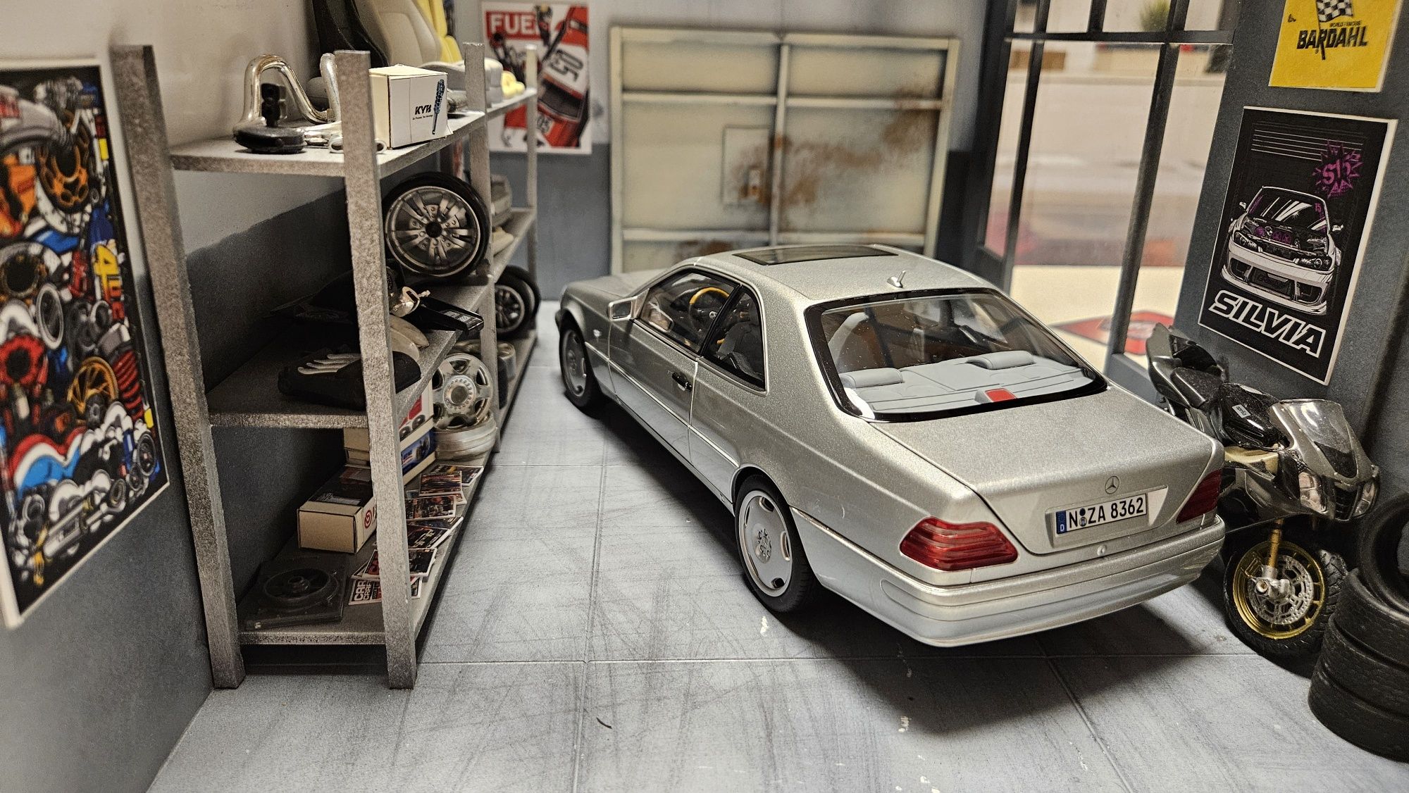 DieCast модел на Mercedes-Benz CL600 1:18 Norev