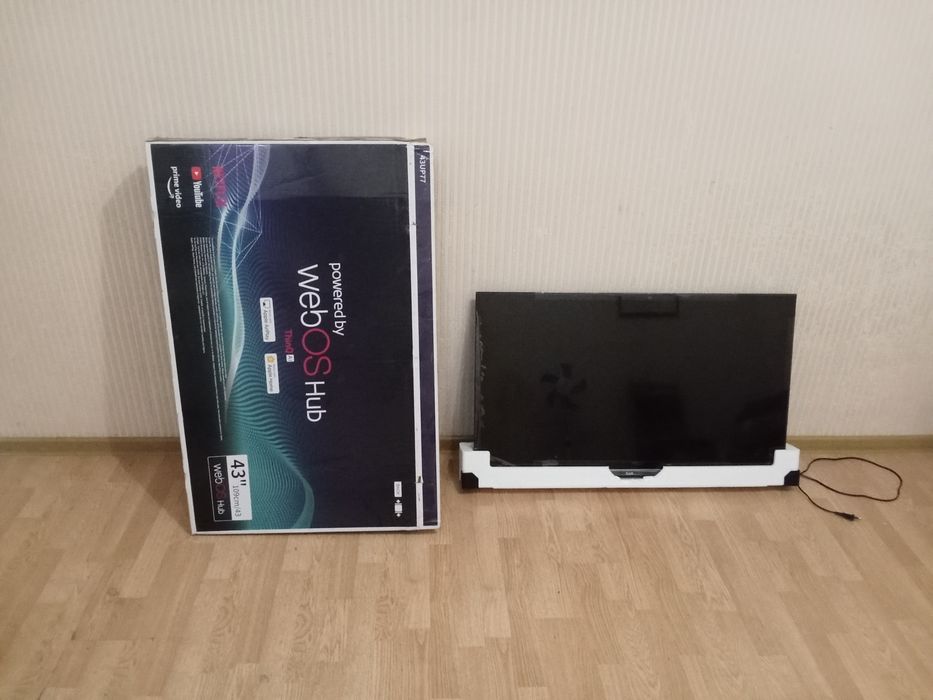 Продам телевизор LG