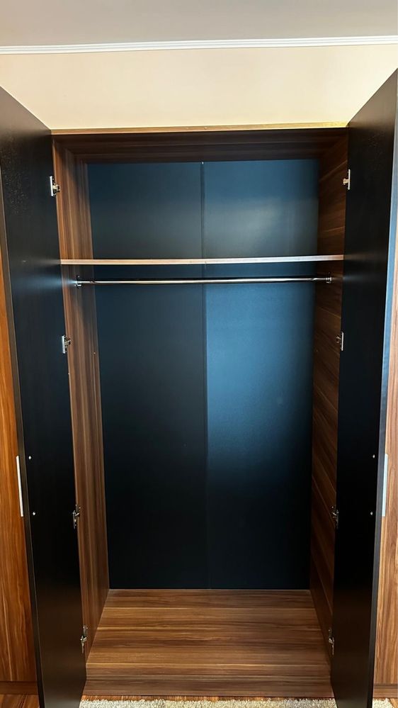 Vand mobilier dormitor