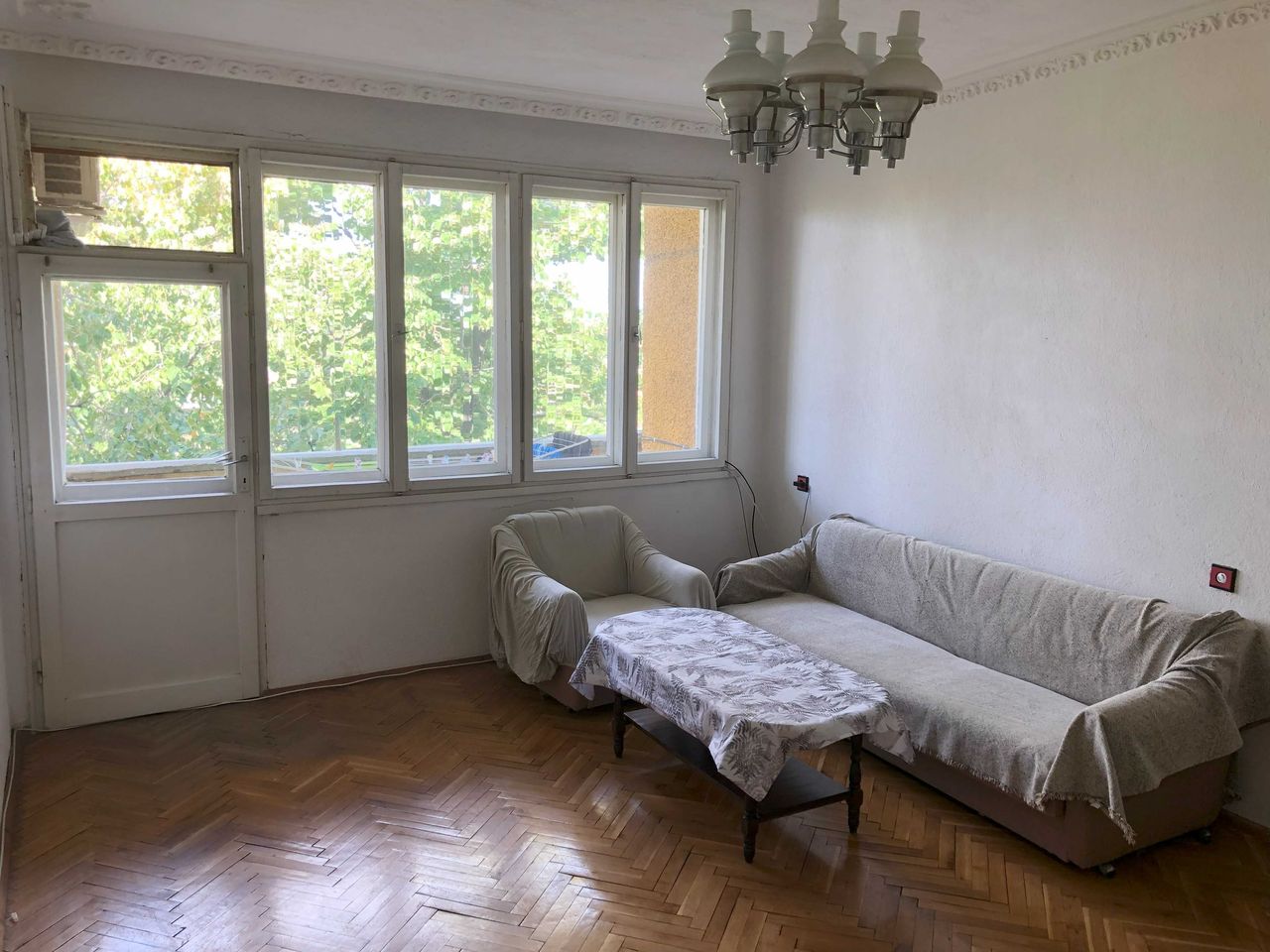 Продава се Многостаен апартамент в Първомай - 161 кв.м за 477 €/кв.м - Снимка #4